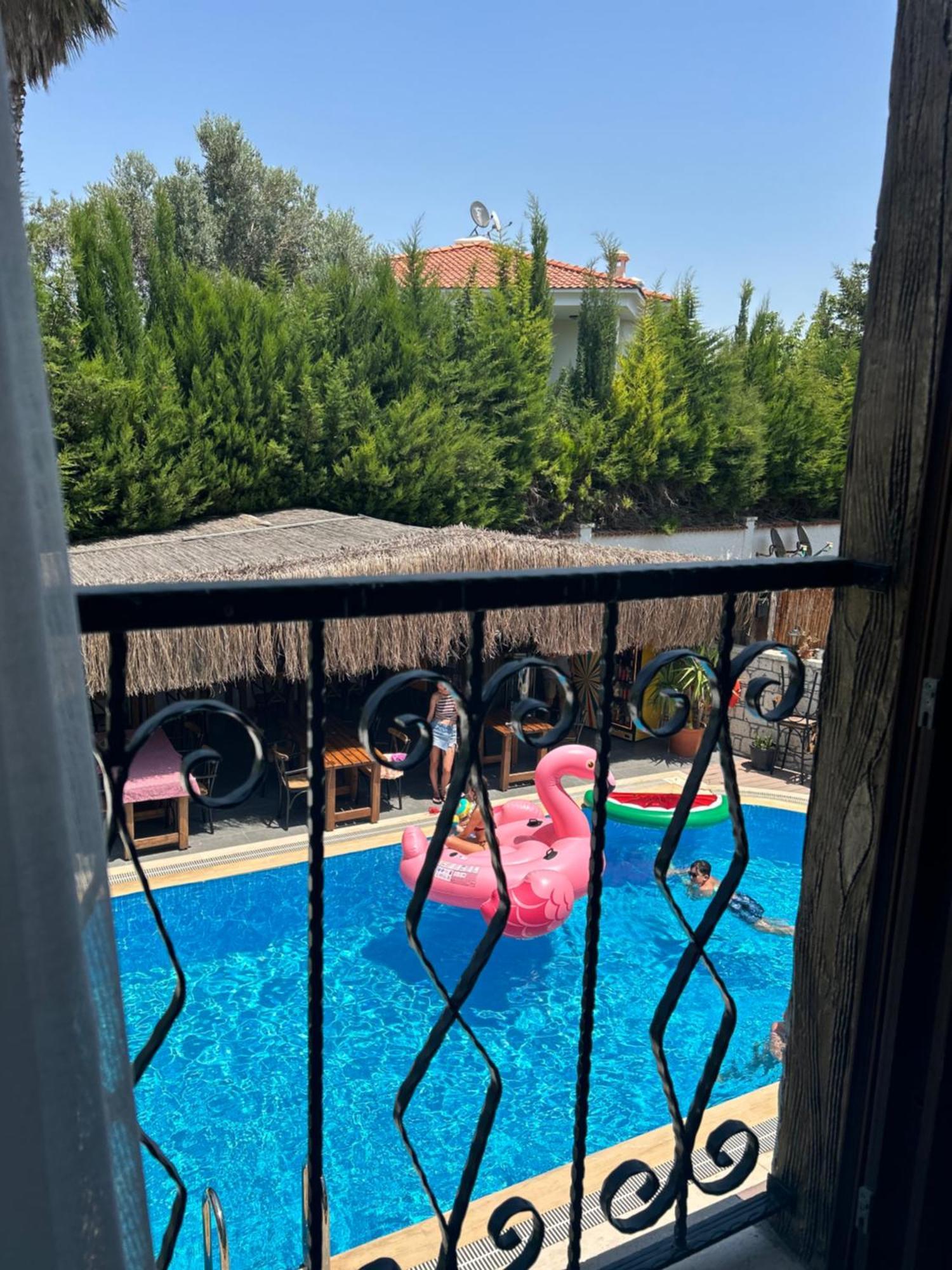 Pupa Alacati Butik Otel Çeşme Exterior photo