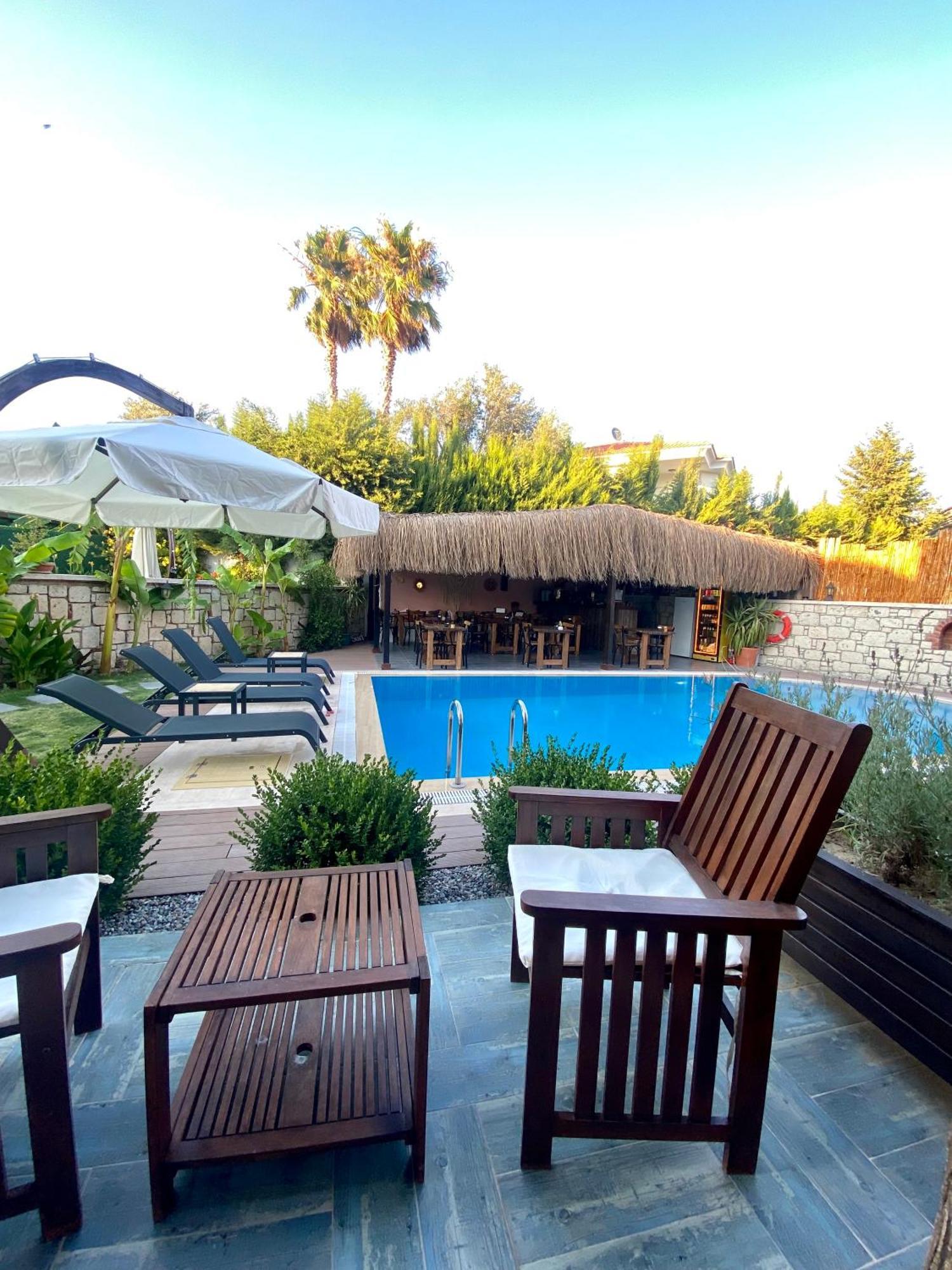 Pupa Alacati Butik Otel Çeşme Exterior photo